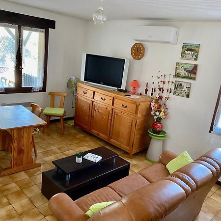 Hebergements Des Posas Sampzon Rom bilde